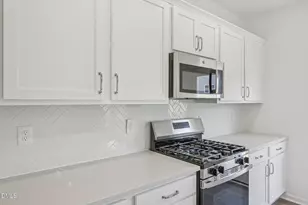 236 Flagstone Wy, Wilsons Mills, NC 27520 - Photo 11