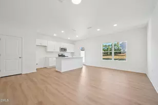 236 Flagstone Wy, Wilsons Mills, NC 27520 - Photo 15