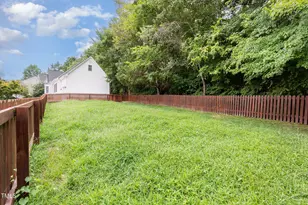 8401 Hobhouse Cir, Raleigh, NC 27615 - Photo 25