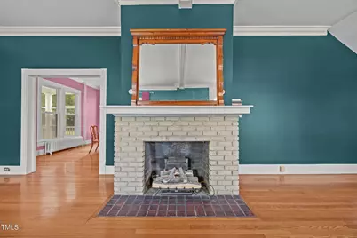 301 E H Street, Erwin, NC 28339 - Photo 7