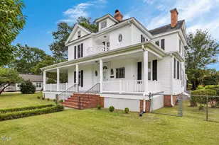 301 E H St, Erwin, NC 28339 - Photo 3