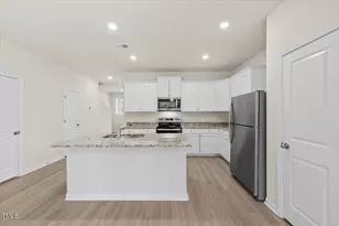 2112 Willow Glen, Graham, NC 27253 - Photo 5