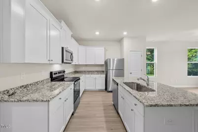 2112 Willow Glen, Graham, NC 27253 - Photo 3