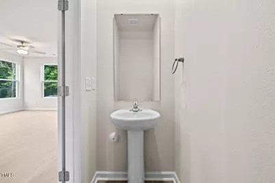 2112 Willow Glen, Graham, NC 27253 - Photo 23