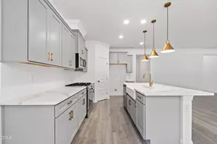 62 W Victoria Rdg Dr, Selma, NC 27576 - Photo 19