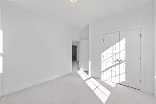 62 W Victoria Rdg Dr, Selma, NC 27576 - Photo 39