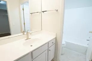 1201 Westview Ln, Raleigh, NC 27605 - Photo 29