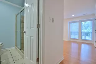 1002 Kingswood Dr, Chapel Hill, NC 27517 - Photo 11