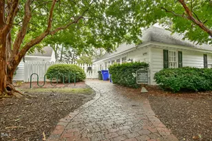 1002 Kingswood Dr, Chapel Hill, NC 27517 - Photo 23