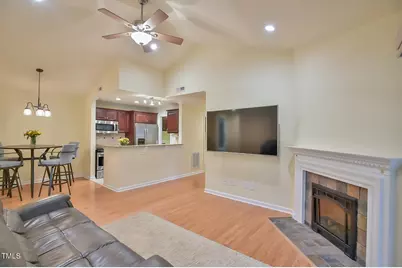 1002 Kingswood Drive #H, Chapel Hill, NC 27517 - Photo 5