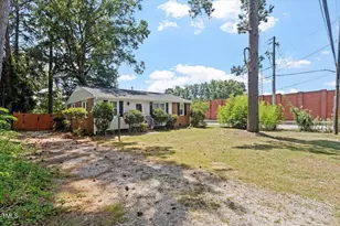 1621 Seminole Trail, Raleigh, NC 27609 - Photo 25