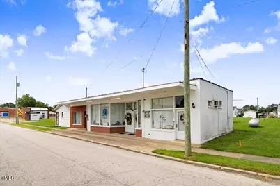 103 W Main Street, Micro, NC 27555 - Photo 3