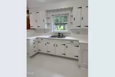 324 S Bank Street, Roper, NC 27970 - Photo 7