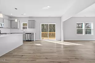 154 Harriette Ct, Lillington, NC 27546 - Photo 9