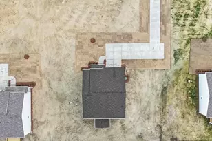 174 Harriette Ct, Lillington, NC 27546 - Photo 3