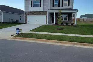 2406 Westwood Ave W, Wilson, NC 27893 - Photo 1