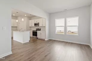 122 Harriette Ct, Lillington, NC 27546 - Photo 5