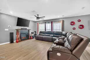 15 Iris Dr, Youngsville, NC 27596 - Photo 7