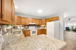 102 Climbing Ivy Ct, Cary, NC 27511 - Photo 13