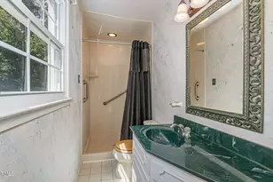 610 SE Maynard Rd, Cary, NC 27511 - Photo 31