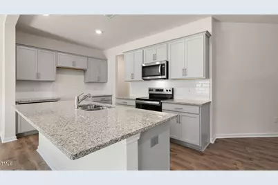 333 Hanging Elm Lane, Fuquay Varina, NC 27526 - Photo 5