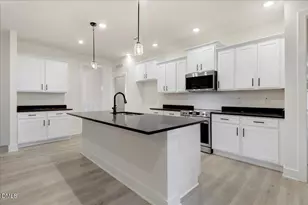 164 Lake Edge Dr, Lillington, NC 27546 - Photo 11