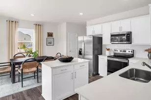 110 Babbling Creek Dr, Youngsville, NC 27596 - Photo 11