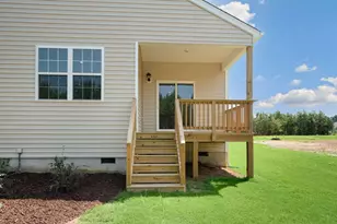 100 Babbling Crk Dr, Youngsville, NC 27596 - Photo 33