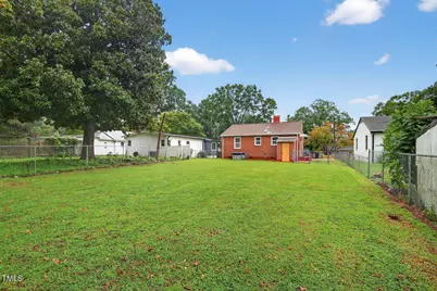 1214 W Murray Avenue, Durham, NC 27704 - Photo 17