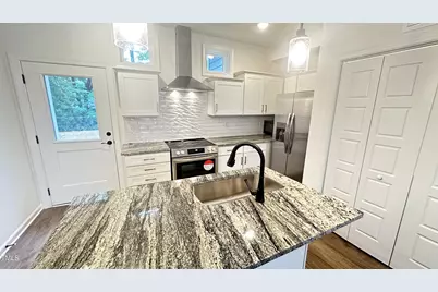 3800 Marcom Street #103, Raleigh, NC 27606 - Photo 5