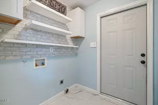 899 Core Rd, Dunn, NC 28334 - Photo 15