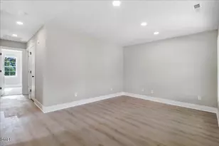 303 E James St, La Grange, NC 28551 - Photo 5