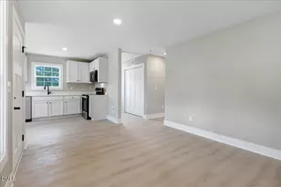 303 E James St, La Grange, NC 28551 - Photo 7