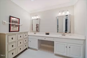 107 Greensview Dr, Cary, NC 27518 - Photo 25