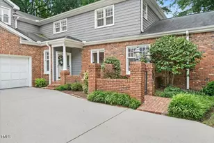 107 Greensview Dr, Cary, NC 27518 - Photo 3