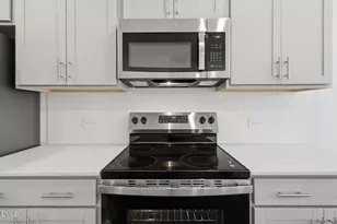 2305 Oakwood Meadows Ln, Raleigh, NC 27604 - Photo 11