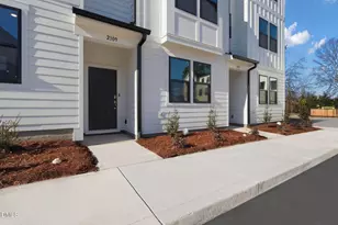 2309 Oakwood Meadows Ln, Raleigh, NC 27604 - Photo 3