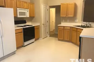 417 Bergen Ave, Apex, NC 27502 - Photo 5