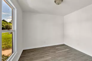 5236 Turf Grass Ct, Raleigh, NC 27610 - Photo 15