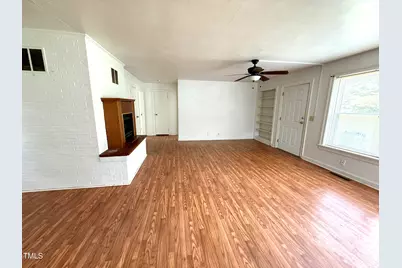 520 Fayetteville Street, Newton Grove, NC 28366 - Photo 11