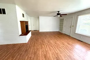 520 Fayetteville St, Newton Grove, NC 28366 - Photo 11