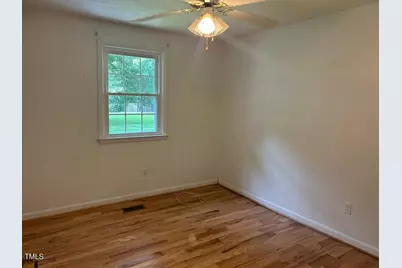 111 Colonial Drive, Clinton, NC 28328 - Photo 13