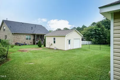 416 W Martin Street, Benson, NC 27504 - Photo 11