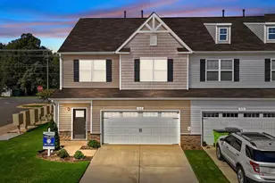 862 Pryor St, Mebane, NC 27302 - Photo 1