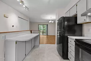 107 Weatherstone Dr, Chapel Hill, NC 27514 - Photo 15