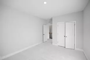 4339 Laurel Pond Wy, Raleigh, NC 27616 - Photo 17