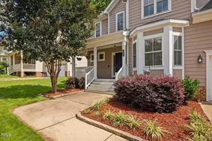 1212 Applethorn Dr, Apex, NC 27502 - Photo 3