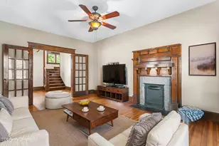 104 E Wilson St, Mebane, NC 27302 - Photo 3