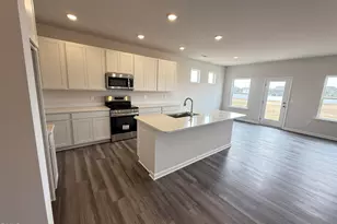 232 Freedom Hts Ln, Smithfield, NC 27577 - Photo 5