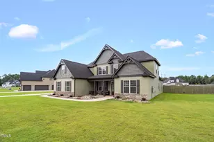 6227 Shannon Woods Way, Hope Mills, NC 28348 - Photo 3